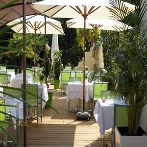 Logis Hotels - Le Pont Bernet - Hotel 2 Etoiles Et Restaurant